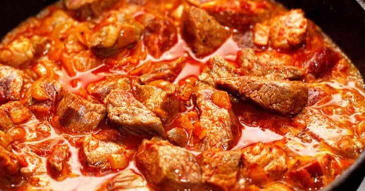 Ragoût de bœuf dans un régime protéiné