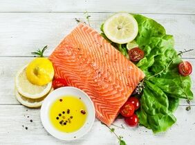 Le menu du régime protéiné comprend du poisson