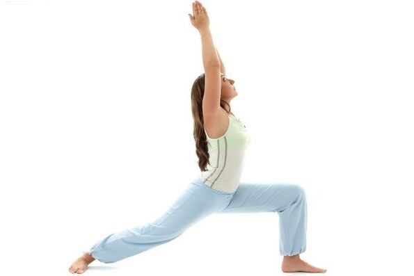 Yoga Warrior Pose pour perdre du poids